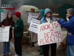 Pittsburgh Residents Rally Against Death Penalty